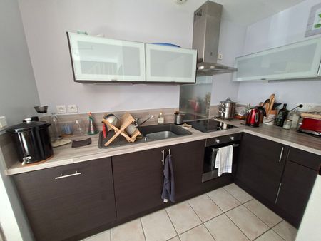 Location Appartement 3 pièces 59m² - Photo 5
