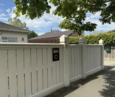 Easy Living - Photo 3