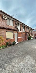 2/28 Hill Street, Cabramatta NSW - Photo 4