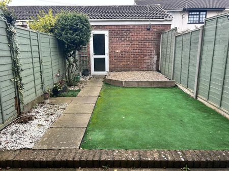 Haydock Avenue, Hereford - Photo 4