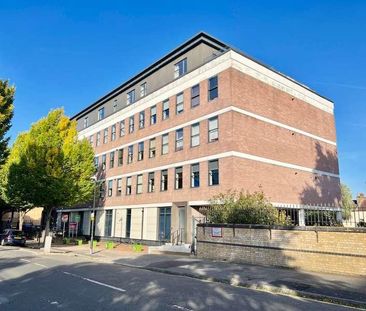 Stephenson House, The Grove, Gravesend, Kent, DA12 - Photo 2