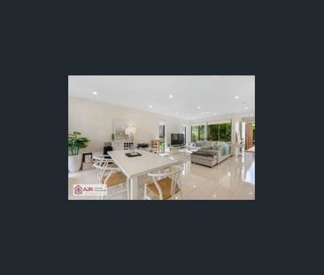 Modern 3-Bedroom Town-home in Prime North Kellyville Location! - Photo 1