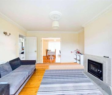 Armour Hill, Tilehurst, Reading, Berkshire, RG31 - Photo 2