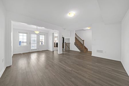 For Lease - 79 Bluegill Crescent, Whitby, Ontario - Photo 2