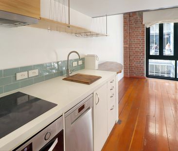 Apartment Living - Photo 3