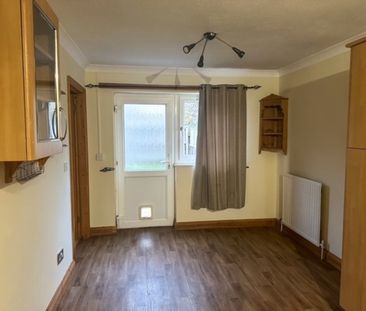 Rampton Drift, Longstanton, CB24 - Photo 1