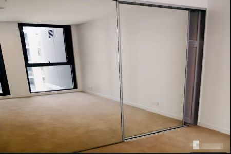 1 Delhi Road, Sydney - Photo 2