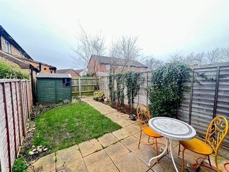 2 bedroom terraced house to rent - Photo 3