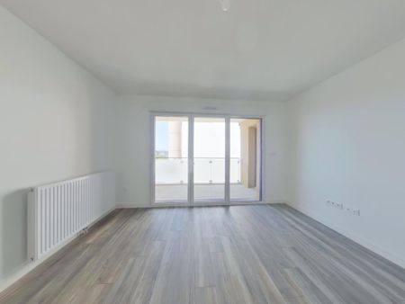 Location Appartement 2 pièces 46m² POITIERS 86000 - Photo 2