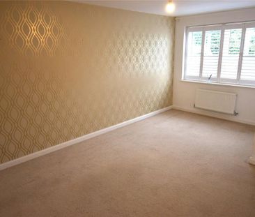 3 bedroom semi-detached house to rent - Photo 5