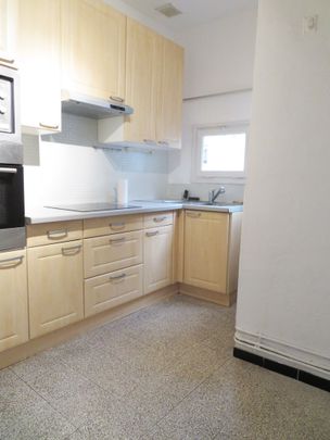 T3 Nîmes-centre, 560€, Rue de la Madeleine, 47m² - Photo 1