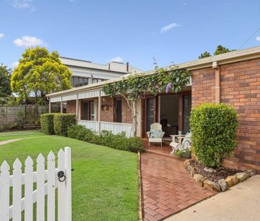 Spacious Family Home with Pool in Prime Buderim Location - Photo 1