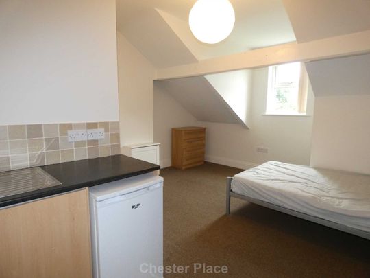 Liverpool Road, Chester - Photo 1