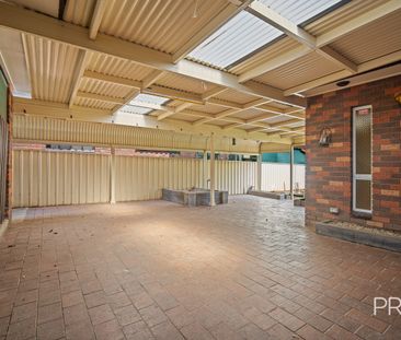 11 Swan Street, Ashmont - Photo 5