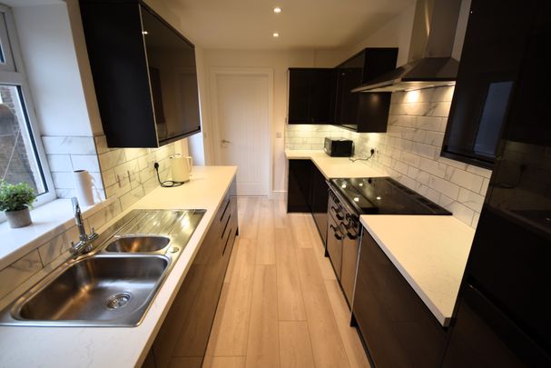 Room in a shared house, Newtown Road, Carlisle, CA2 - Photo 1