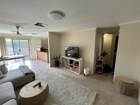 11/22 Ventosa Way, Werribee VIC, Belconnen - Photo 1