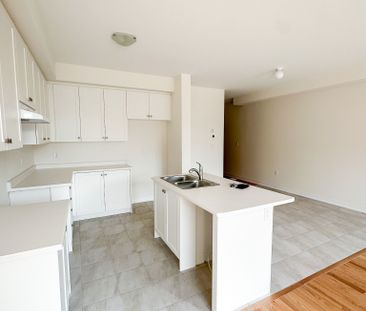 For Lease - 2876 Albatross Way, Pickering, Ontario - Photo 5