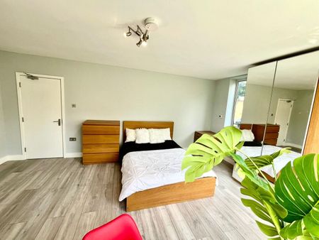 Room in a Shared Flat, Dinerman Court, NW8 - Photo 5