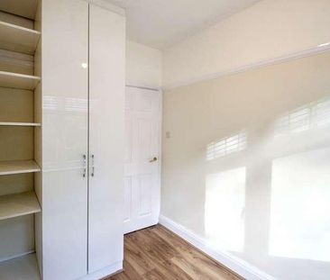 Forest Drive, Woodford Green, IG8 - Photo 5