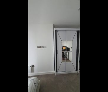 Room in a Shared Flat, Owen Street, M15 - Photo 5