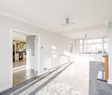 3 bed semi-detached house to rent in Stroud Road, Shirley, Solihull - Photo 1