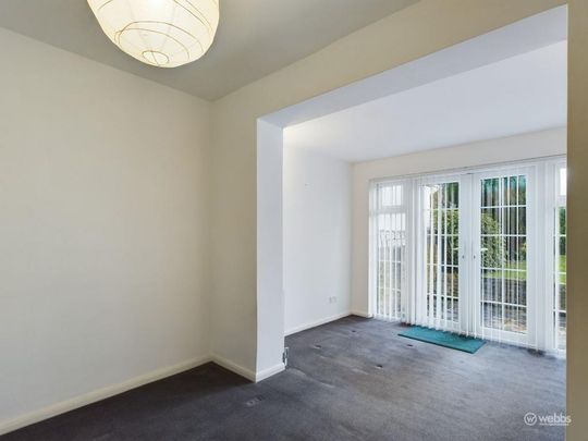 4 bedroom semi-detached house to rent - Photo 1