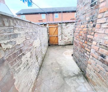 2 bedroom terraced house to rent - Photo 5