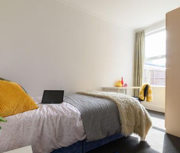 1 bedroom in a house share to rent - Photo 6