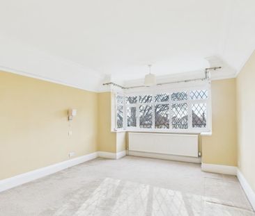 4 bedroom detached house to rent - Photo 4