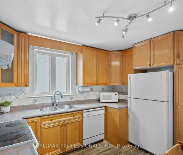 27 Stock Avenue #Upper - Photo 5