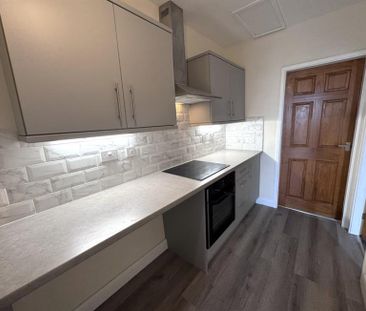1 Bedroom Apartment To Let - Photo 3