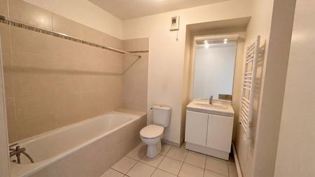 Location Appartement 1 pièce 29m² ST HERBLAIN 44800 - Photo 3