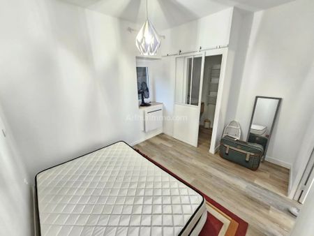 Location Appartement 2 pièces 25 m2 à Guingamp - Photo 4