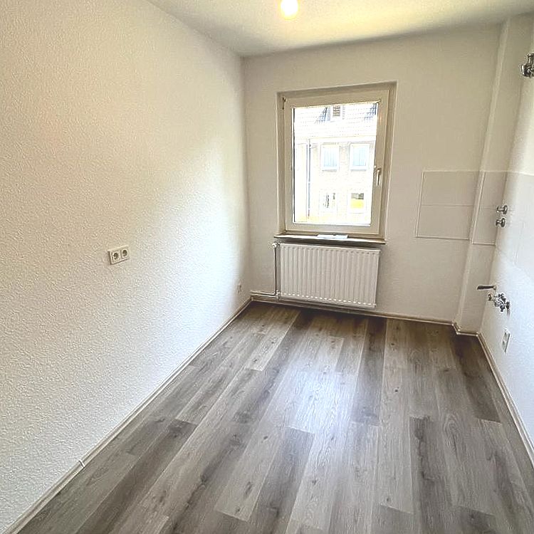 Sanierte Erdgeschosswohnung, bald verfügbar. - Photo 1