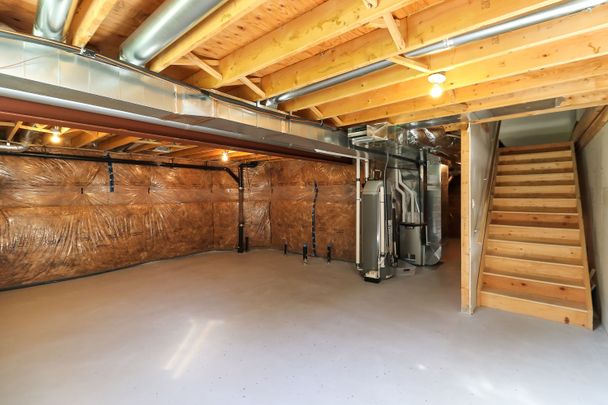 For Lease - 107 ROSIE Street, Blue Mountains, Ontario - Photo 1