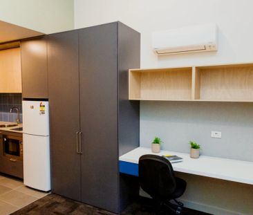 Standard Studio - Photo 3