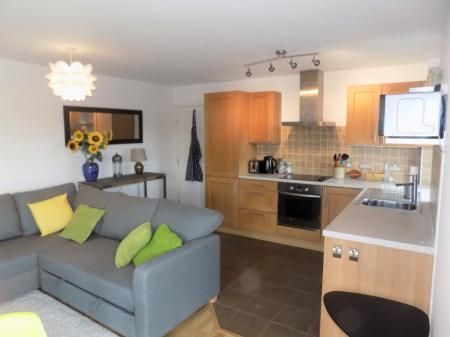 St Johns Walk, York, YO31 - Photo 3