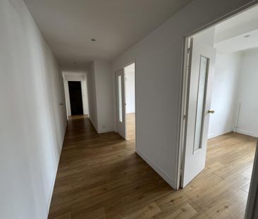 Location Appartement 4 pièces 88m² ST HERBLAIN 44800 - Photo 2