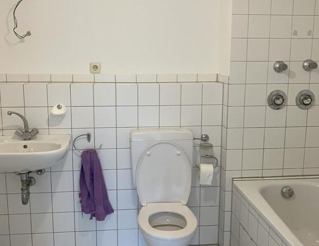 Die passende Wohnung von VIVAWEST mit Wohnberechtigungsschein. - Photo 1