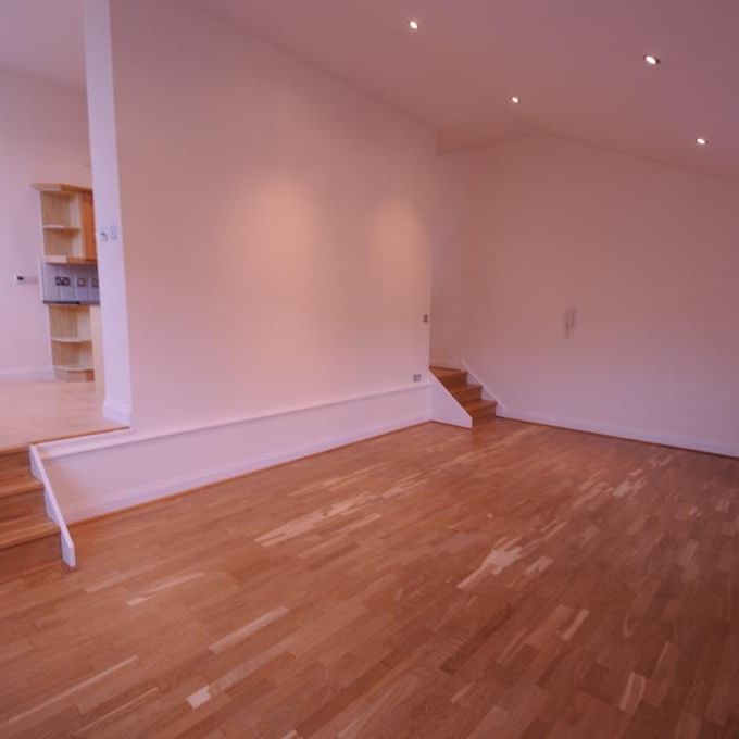 1 bedroom flat to rent - Photo 1