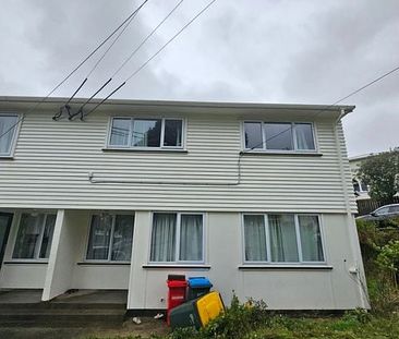 3 BEDROOM HOME IN CANNONS CREEK DOUBLE GLAZED - Photo 2