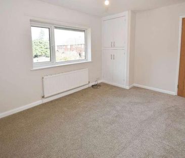 Lowfields Avenue, Eastham, CH62 - Photo 5