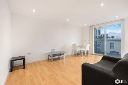 Riverside Apartments, N4 - Photo 5