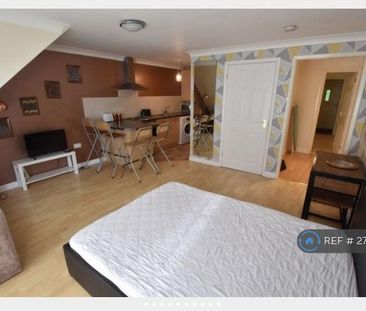 1 bedroom maisonette to rent - Photo 1
