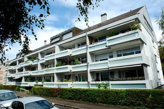 Grosszügige 6.5-Zimmer-Duplex-Wohnung mit Kamin in Riehen - Photo 1