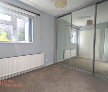 15b Belvoir Crescent, Belvoir Park, Belfast, BT8 7EJ - Photo 4