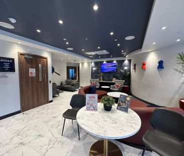 Platinum En-suite Serviced Apartment - Photo 4
