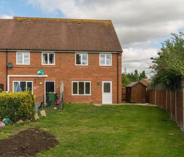 3 bedroom semi-detached house to rent - Photo 6