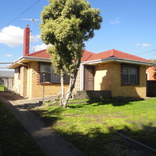 30 Bannister St, Broadmeadows, VIC 3047 - Photo 2