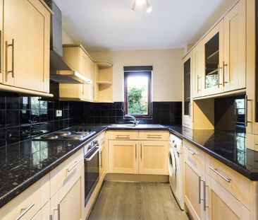 1 bedroom ground floor flat to rent - Photo 3